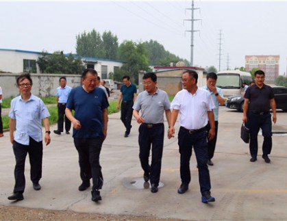 山東省青州市市長鞠立強一行來我公司視察指導工作